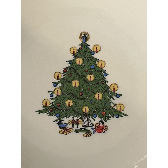 B.C. Clark 93rd Year 1985 Limited Edition Christmas Tree Plate 8.5" - Picture 2 of 5